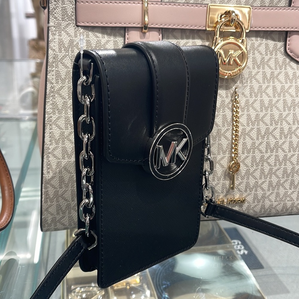 Michael Kors Carmen Small Logo Smartphone Crossbody Bag
 Black 
NWT - Picture 2 of 16